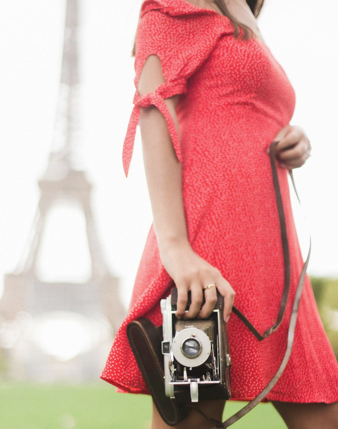 WHY & HOW TO HAVE GOOD BRAND PHOTOGRAPHY FOR YOUR BUSINESS